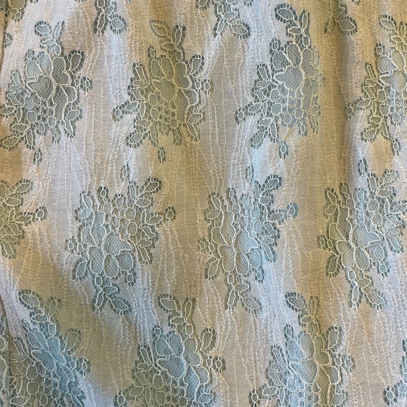 Light Blue Lace Fishtail Dress - Picture 3 of 5
